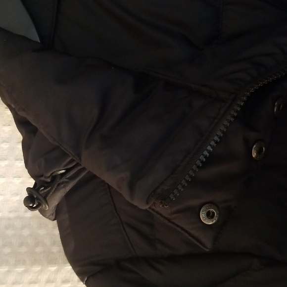 L.L. Bean Black Puffer Jacket - Picture 5 of 12